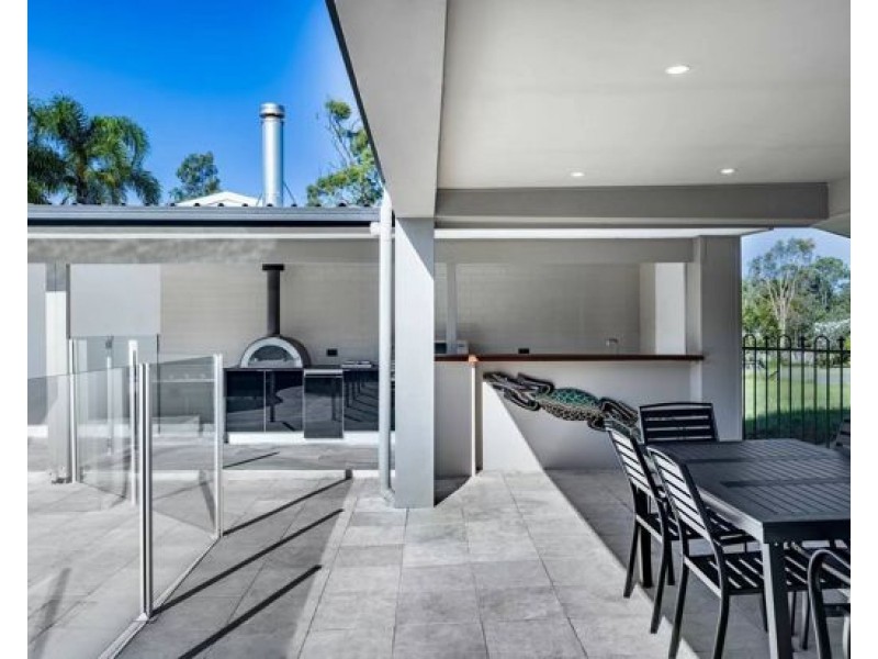 5-7 Queens Park Circuit, Oxenford QLD 4210