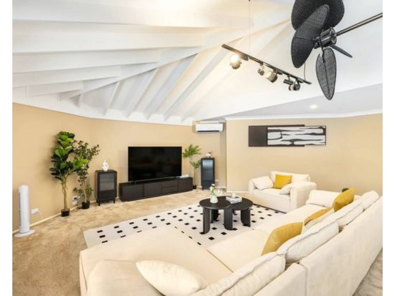 5-7 Queens Park Circuit, Oxenford QLD 4210