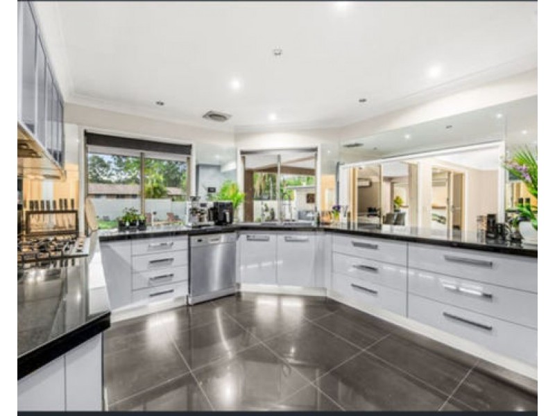 5-7 Queens Park Circuit, Oxenford QLD 4210