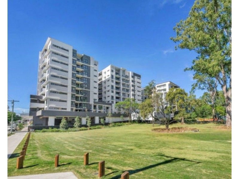 132/181 Clarence Road, Indooroopilly QLD 4068