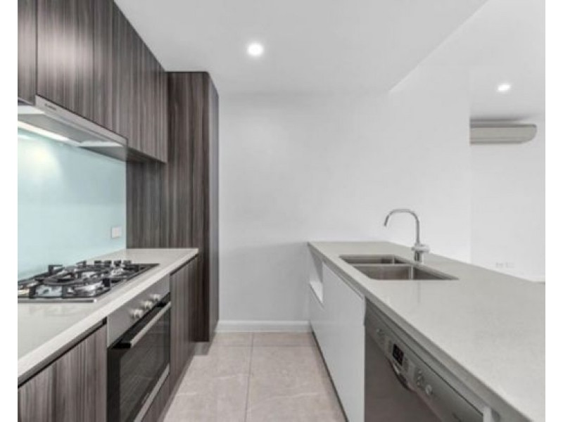 132/181 Clarence Road, Indooroopilly QLD 4068