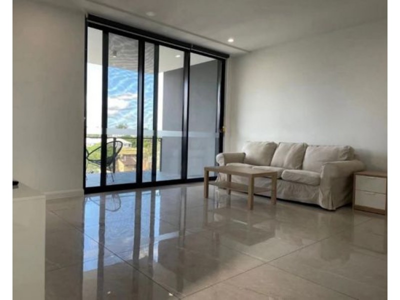 132/181 Clarence Road, Indooroopilly QLD 4068