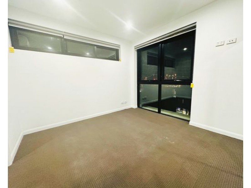 132/181 Clarence Road, Indooroopilly QLD 4068