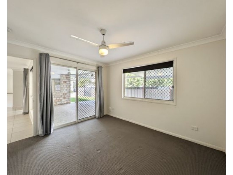 15 Wirra Circuit, Wynnum West QLD 4178