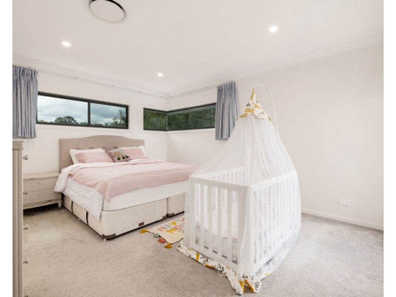 35 Cradock street, Holland Park QLD 4121