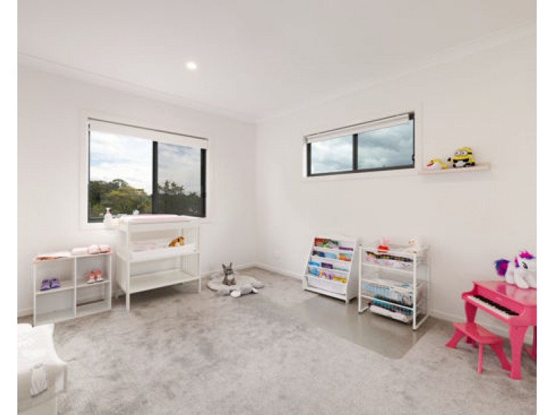 35 Cradock street, Holland Park QLD 4121