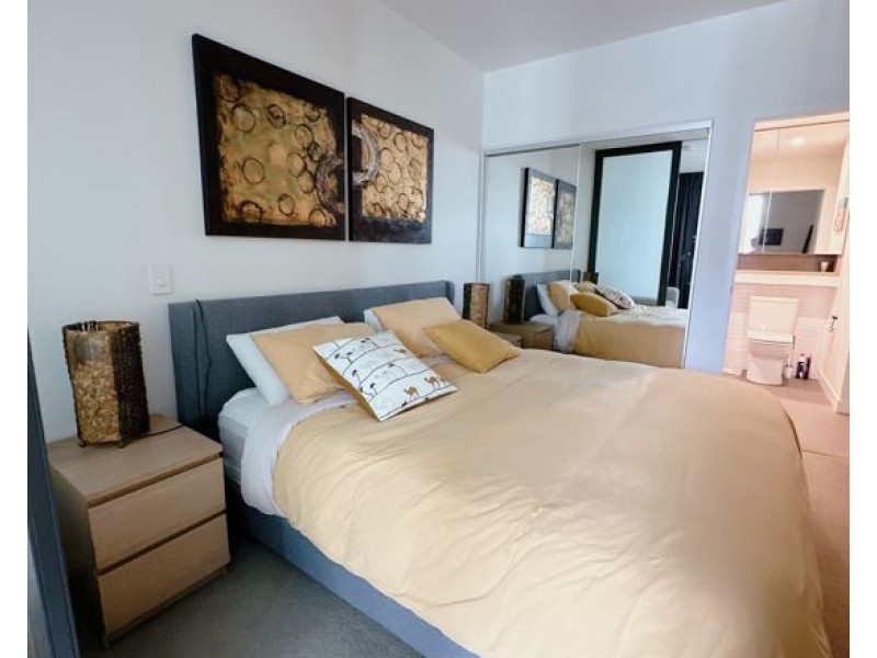 1504/4 Edmondstone Street, South Brisbane QLD 4101