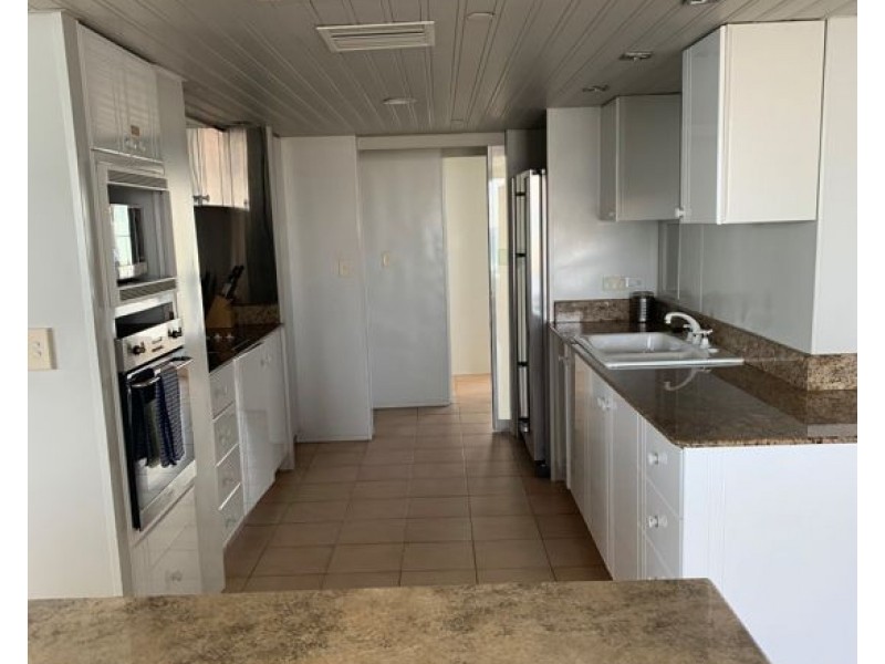 20 Old  Burleigh Road, Surfers Paradise QLD 4217