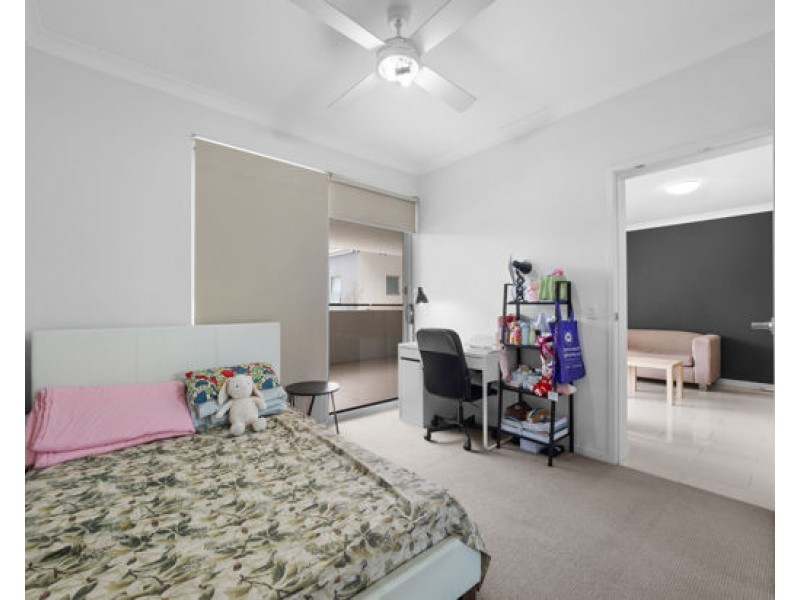 Unit 10/96 Dell Road, St Lucia QLD 4067