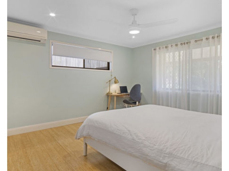 37 Firthshire Street, Mansfield QLD 4122