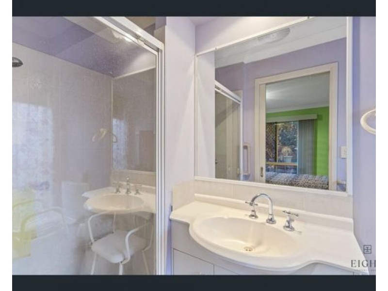 4 Pinedale Crescent, Parkinson QLD 4115