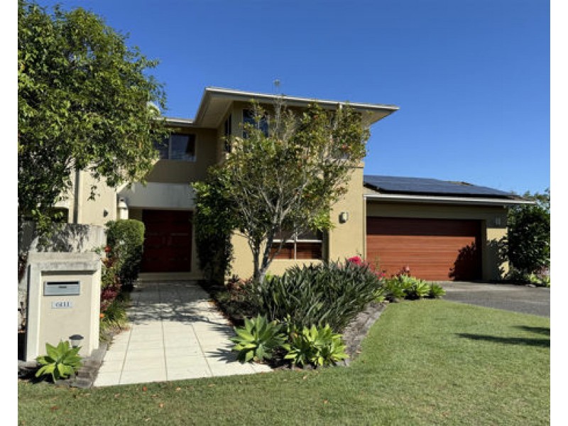6111 Trasimeno Ave, Hope Island QLD 4212