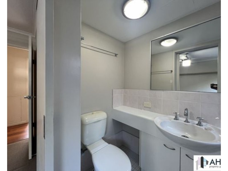 23/40 Murev Way, Carrara QLD 4211