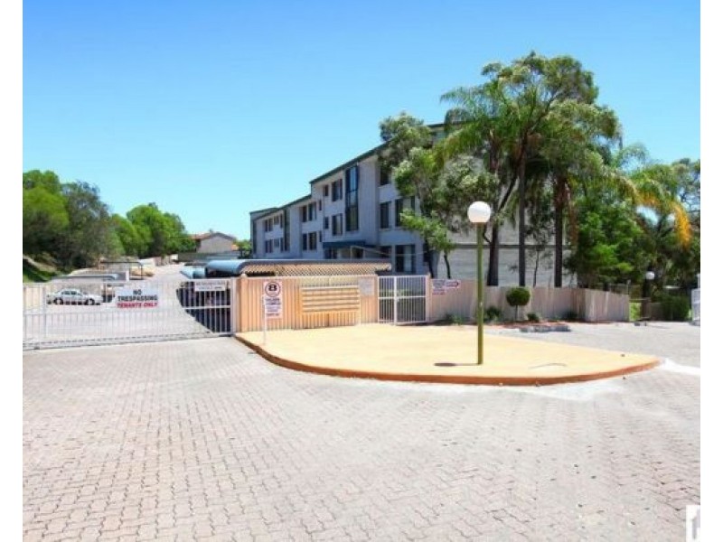 23/40 Murev Way, Carrara QLD 4211