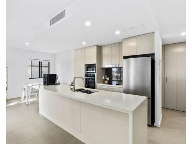 Unit 601, 11 Andrews Street, Southport QLD 4215