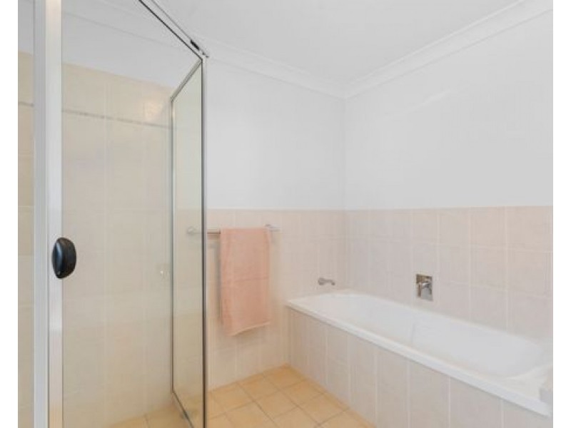 6/12 Promenade Avenue, Robina QLD 4226