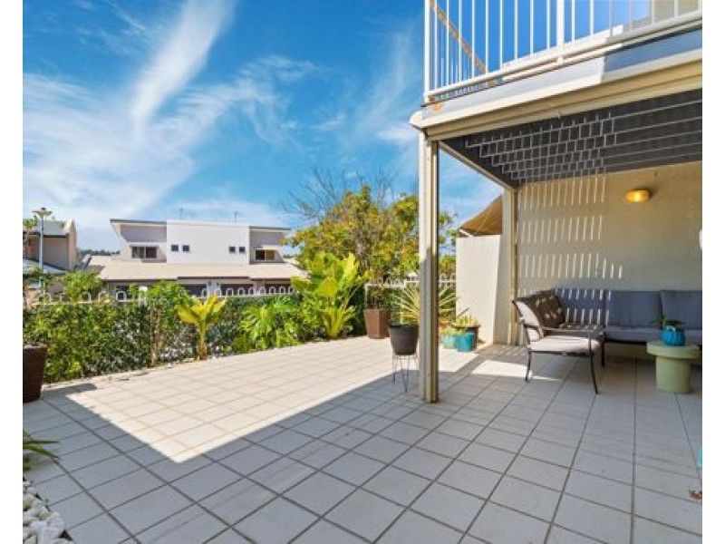 6/12 Promenade Avenue, Robina QLD 4226