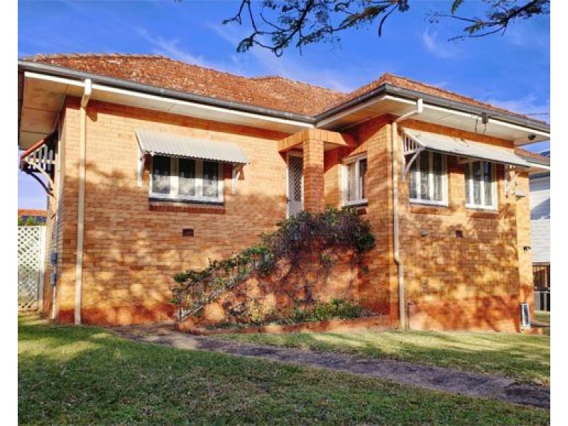 73 Ascot Street, Ascot QLD 4007