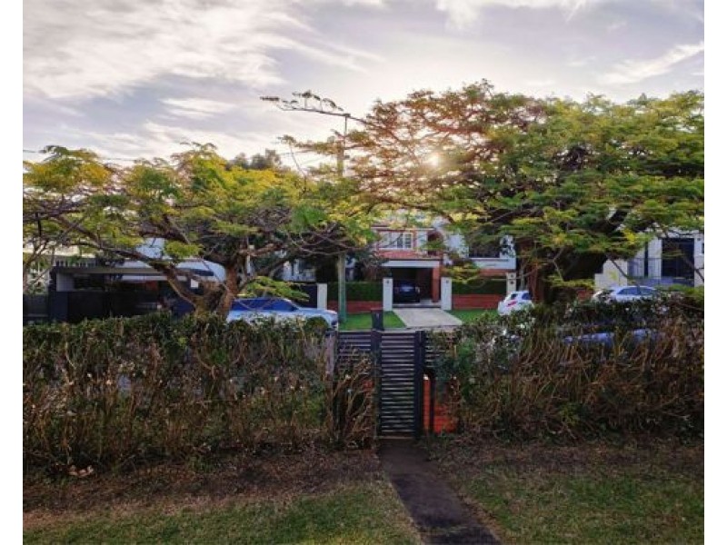 73 Ascot Street, Ascot QLD 4007