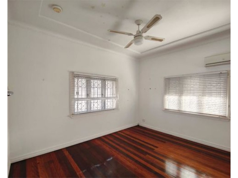 73 Ascot Street, Ascot QLD 4007