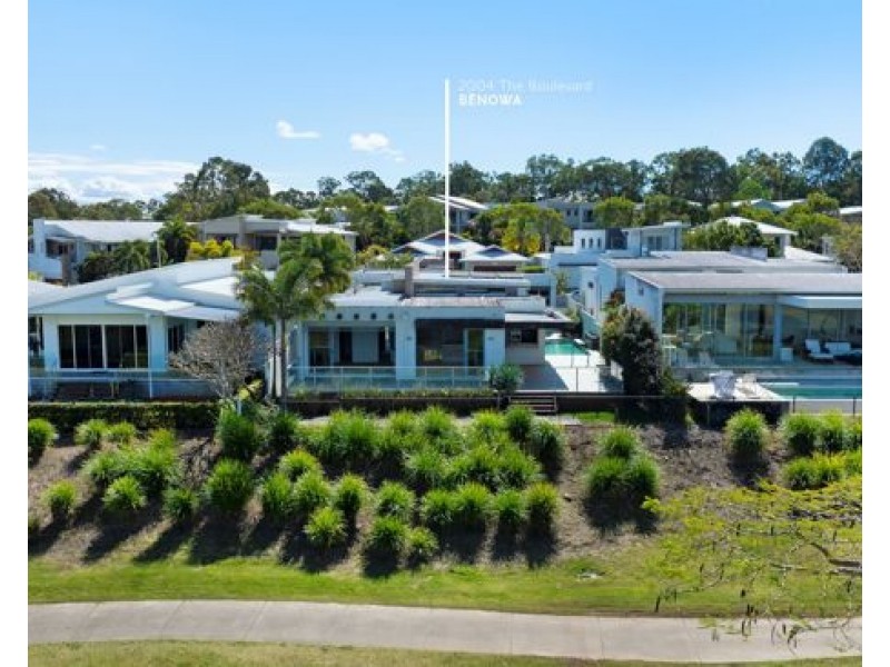 2004 The Boulevarde, Benowa QLD 4217