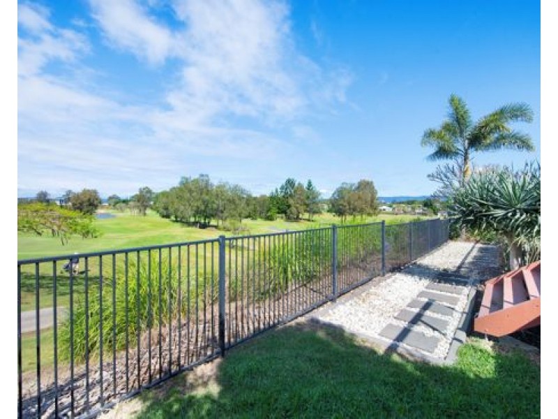 2004 The Boulevarde, Benowa QLD 4217