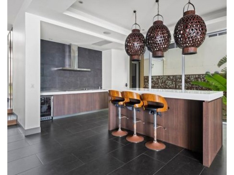 3 Parklane Terrace, Paradise Point QLD 4216