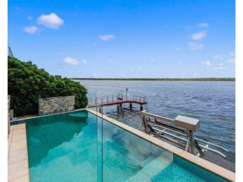 3 Parklane Terrace, Paradise Point QLD 4216