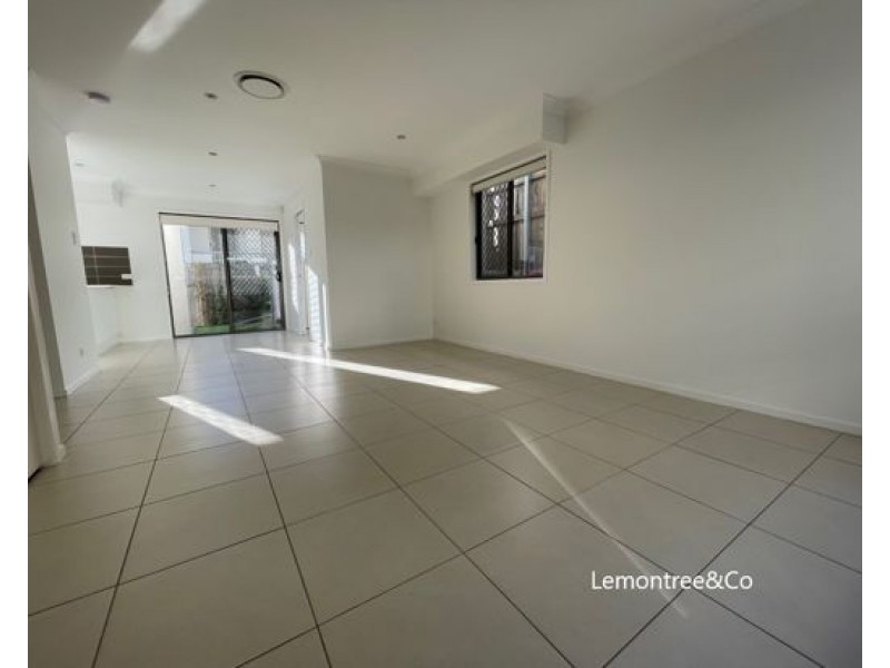 32 20 Kianawah Road South, Manly West QLD 4179