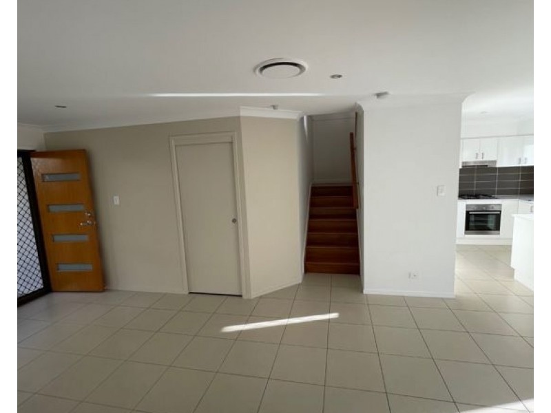 32 20 Kianawah Road South, Manly West QLD 4179