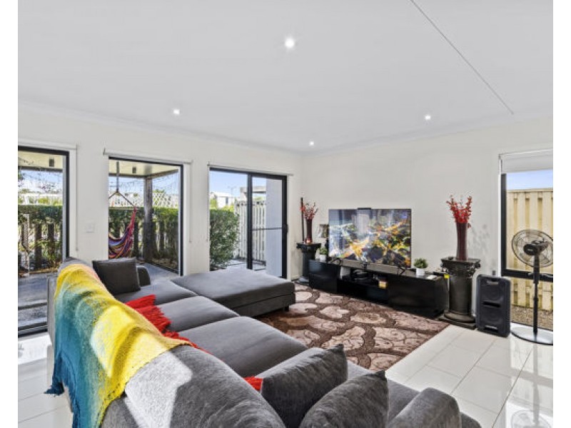 22 Doherty Drive, Pimpama QLD 4209