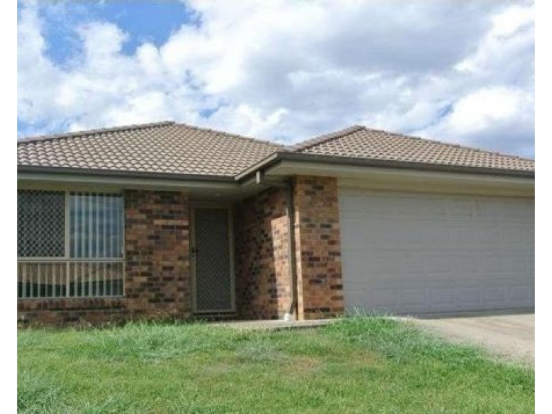 102 Anna Drive, Raceview QLD 4305