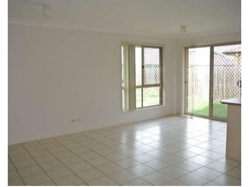 102 Anna Drive, Raceview QLD 4305