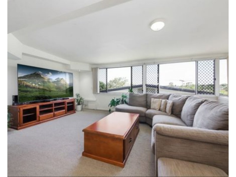 27 Ledbury St, Aspley QLD 4034