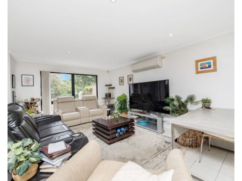 23 Riverwalk Ave, Robina QLD 4226