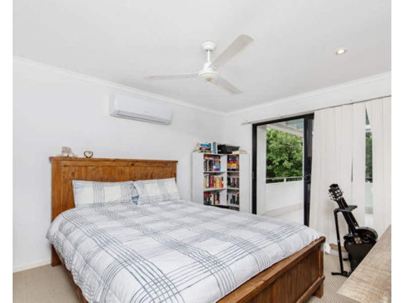 23 Riverwalk Ave, Robina QLD 4226