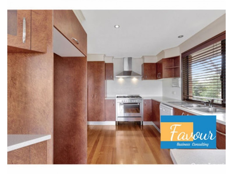 37 Mitchell Avenue, Molendinar QLD 4214