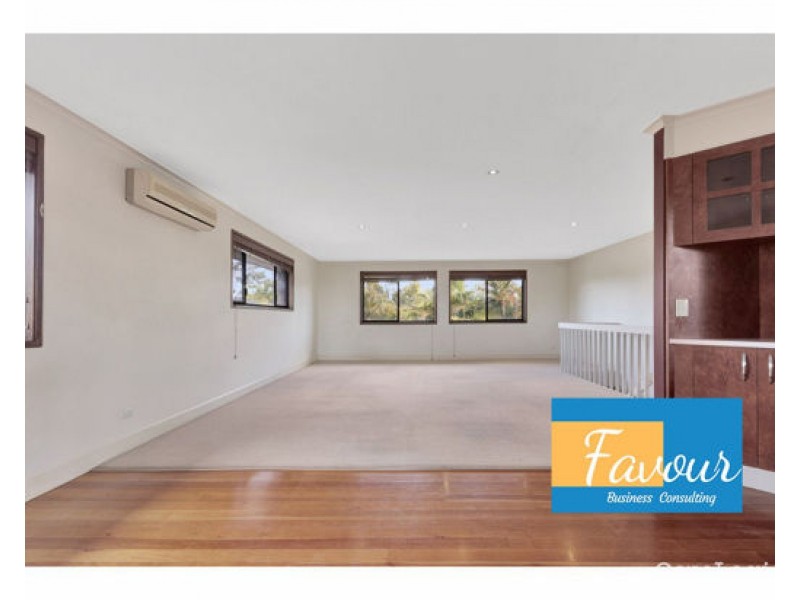 37 Mitchell Avenue, Molendinar QLD 4214