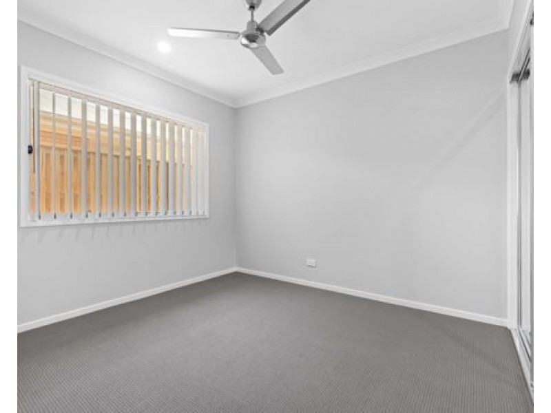 22 Mount Cooroora St,, Park Ridge QLD 4125