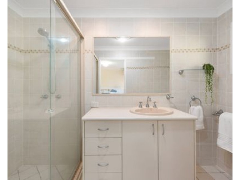 5 Frinton Street, Wishart QLD 4122