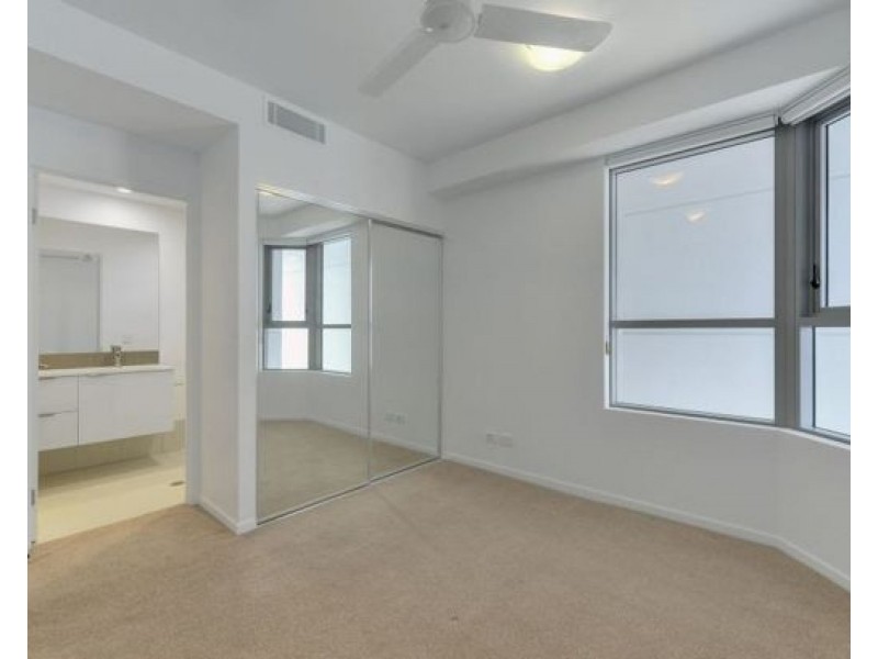 904/66 Manning St, South Brisbane QLD 4101