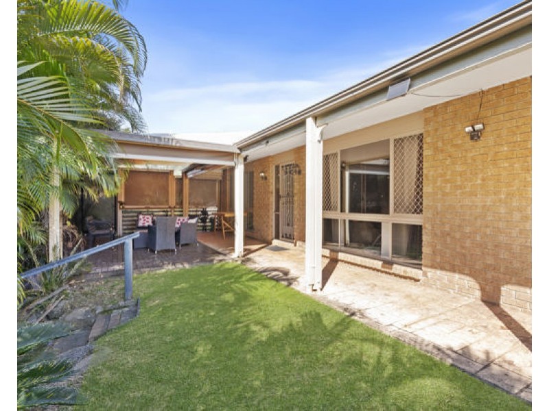 11 Ben Hogan Crescent, Parkwood QLD 4214