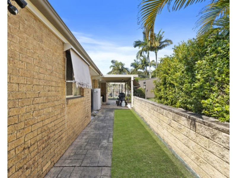 11 Ben Hogan Crescent, Parkwood QLD 4214