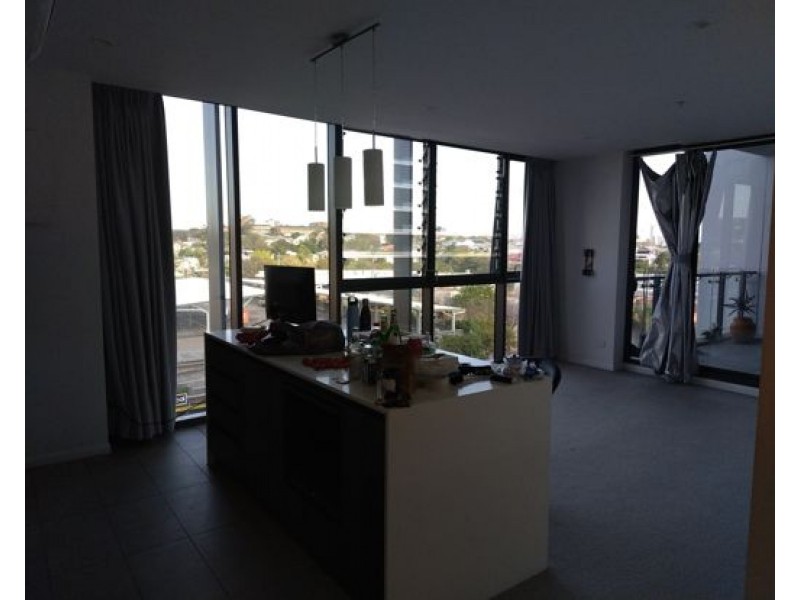 30301/300 OLD CLEVELAND ROAD, Coorparoo QLD 4151