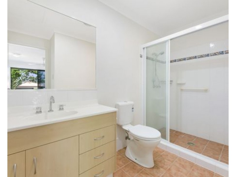 127 GOODING DRIVE, Merrimac QLD 4226