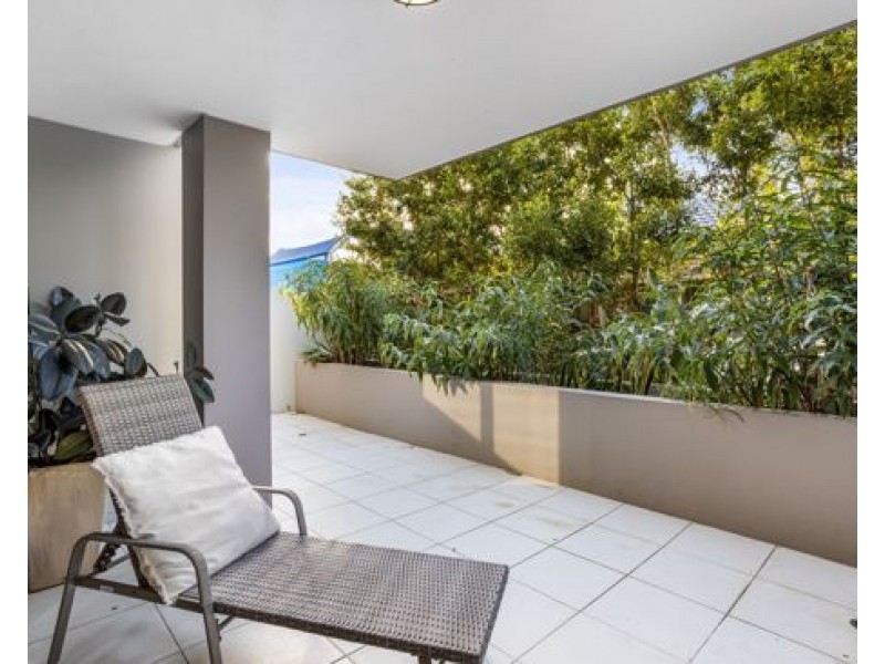 U19 1 ACACIA COURT, Robina QLD 4226