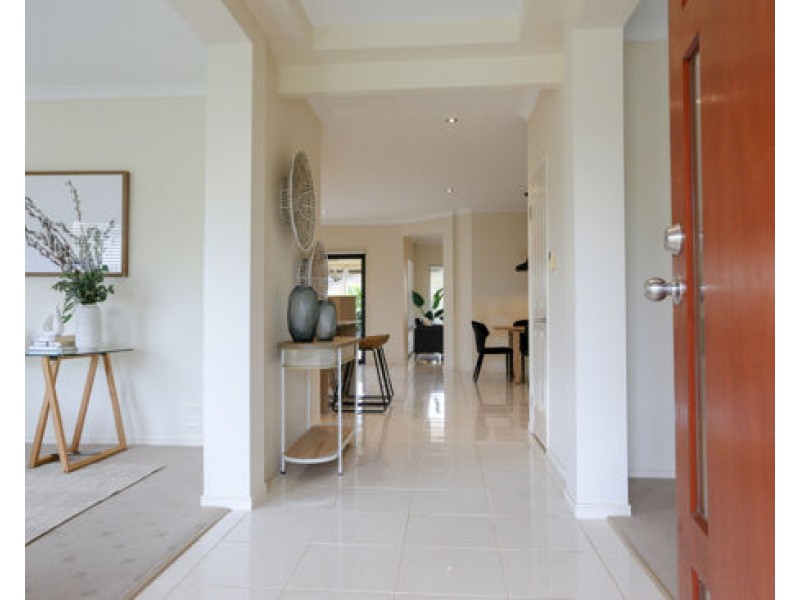 14 Backhousia Ct, North Lakes QLD 4509