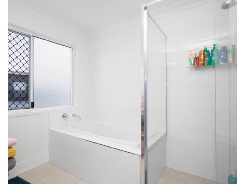 57/30 Creekside Terrace, Albany Creek QLD 4035