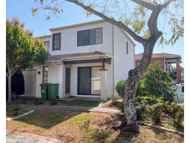 99/302 Christine Avenue, Varsity Lakes QLD 4227