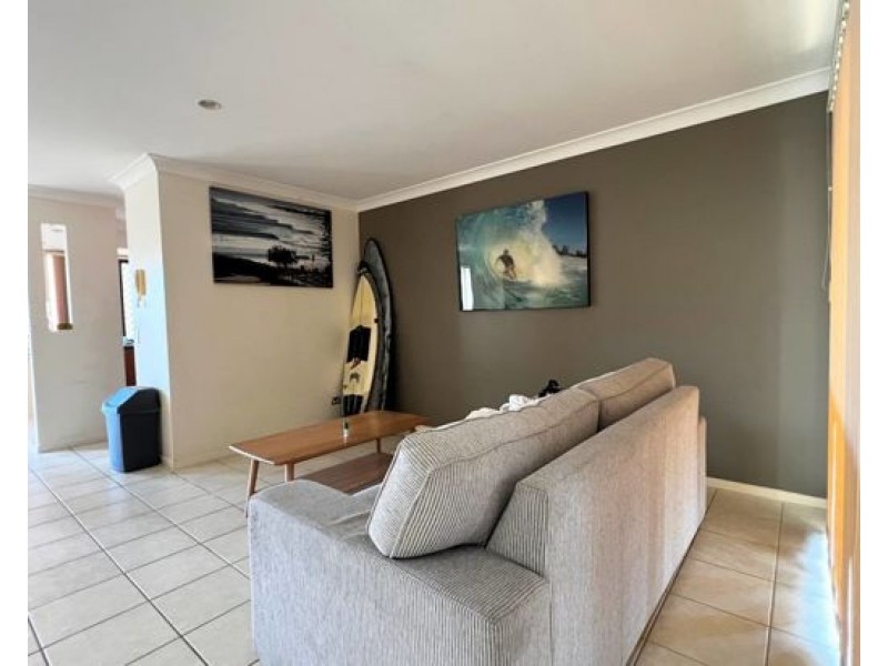 99/302 Christine Avenue, Varsity Lakes QLD 4227